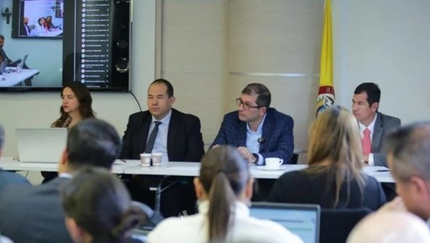 澳门黄大仙精选一码必中一肖,不允许城镇居民到农村购买宅基地,整体规划执行讲解_界面版V12.49
